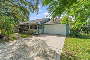 2044 Ne 24th St - Photo 1 of 1