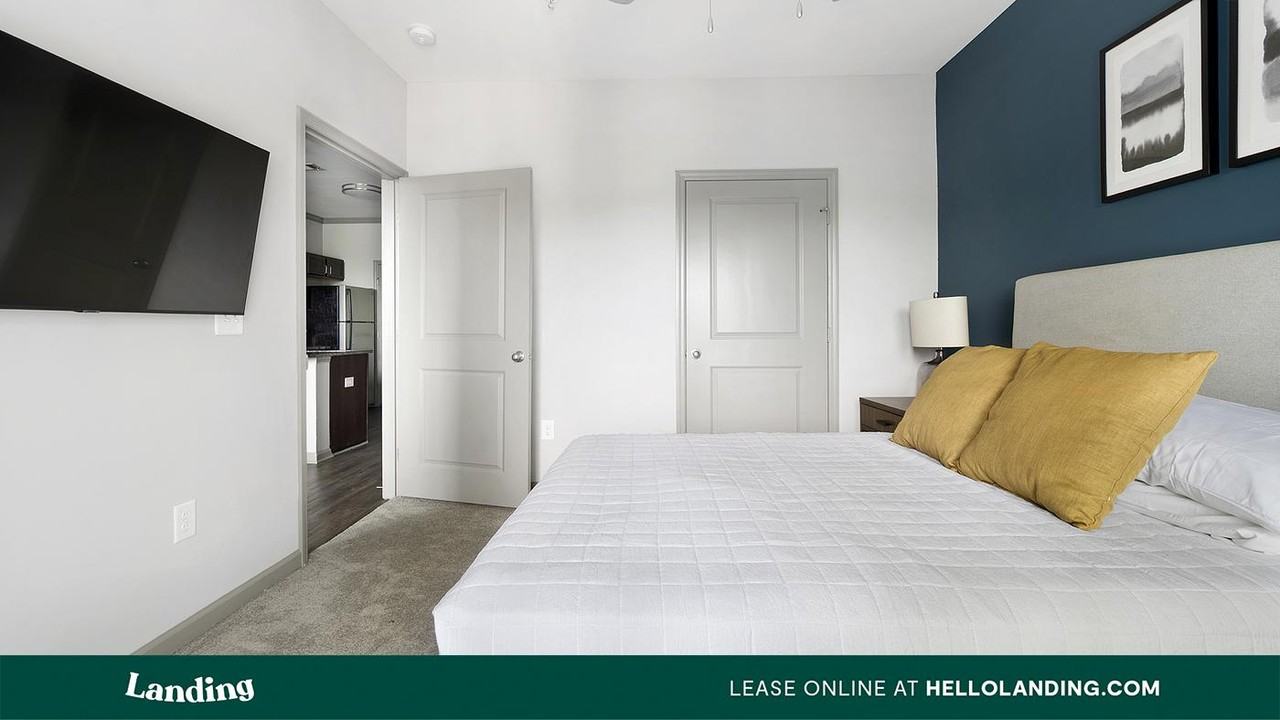 225 Walden Village Ln - Photo 6 of 50