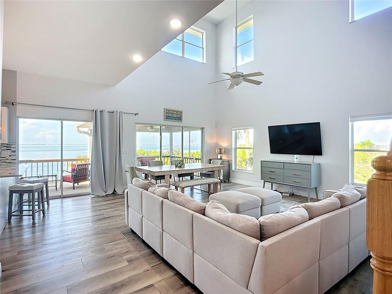 2426 69th Ave W #2426 - Photo 2 of 50