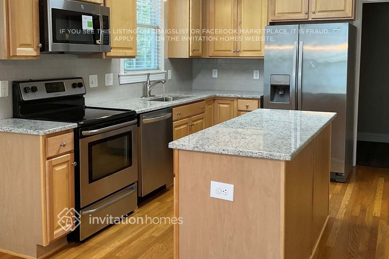 1173 Trentini Ave - Photo 4 of 11