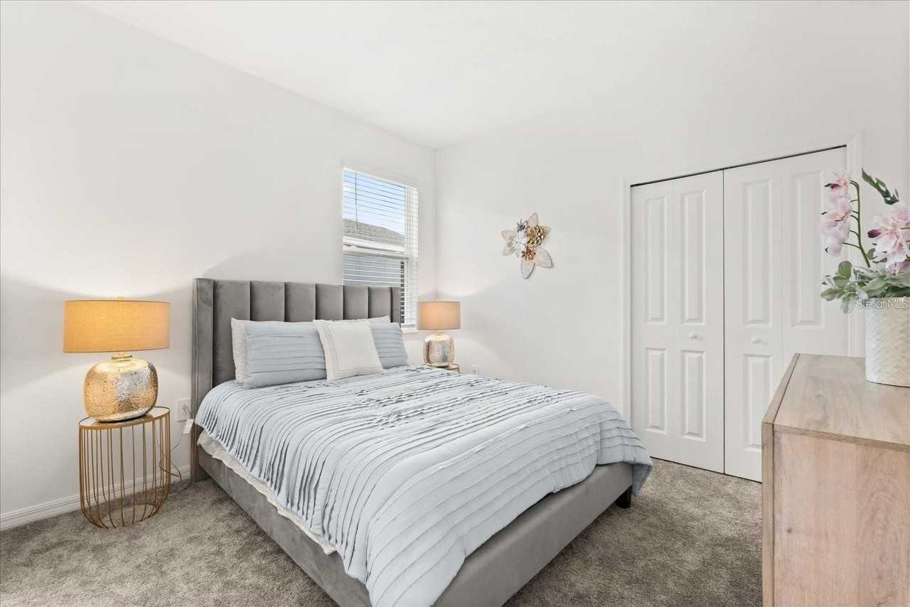 2156 Merrybells Dr - Photo 2 of 7