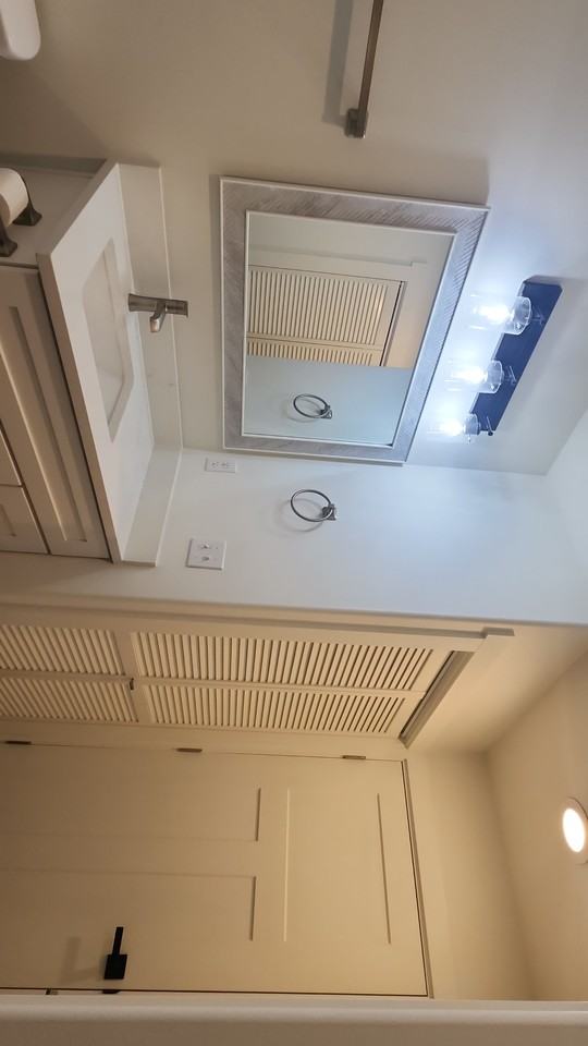 4609 E C St #C - Photo 6 of 11