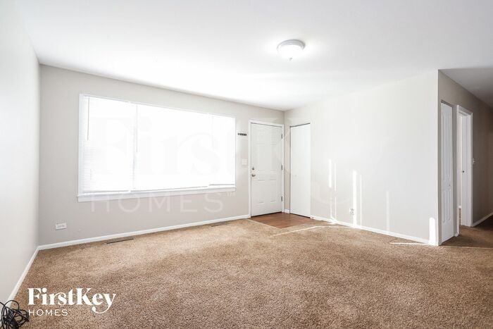 760 Larkdale Row - Photo 2 of 14