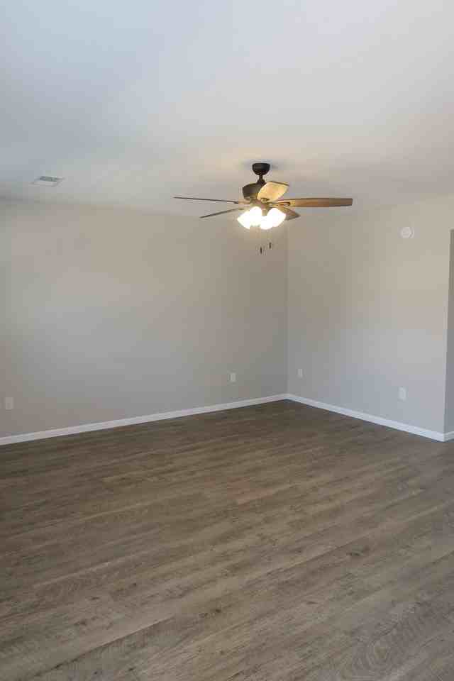 2700 Burke Ave #1503 - Photo 3 of 32