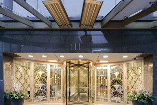 111 E Chestnut St Unit 24G  