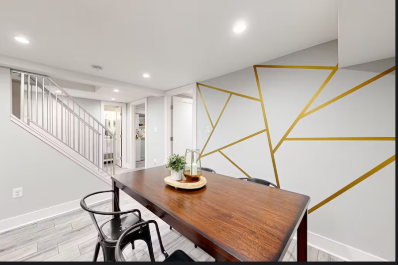 9036 48th Pl - Photo 6 of 12