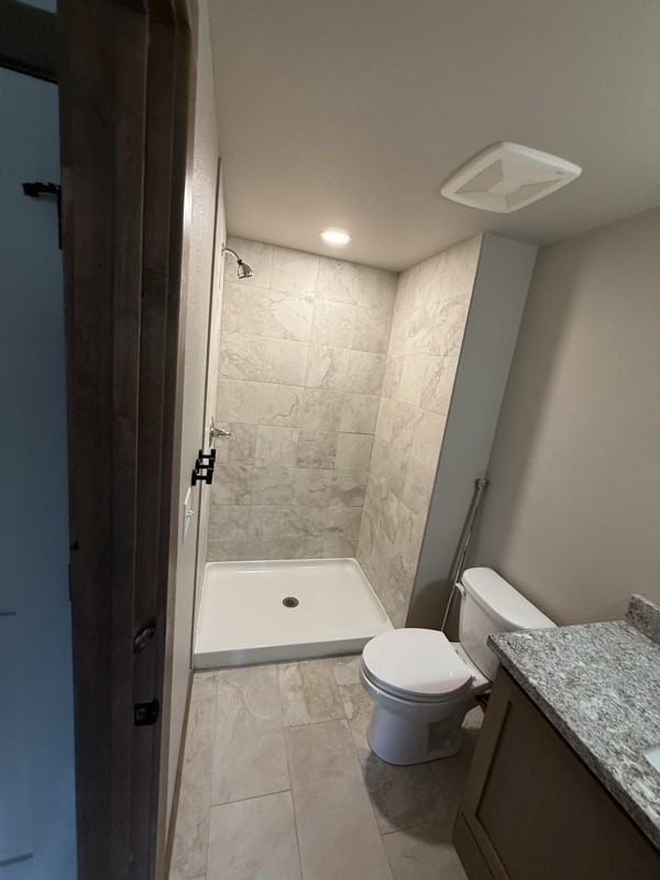 1836 Wildfire Rd #E202 - Photo 6 of 12