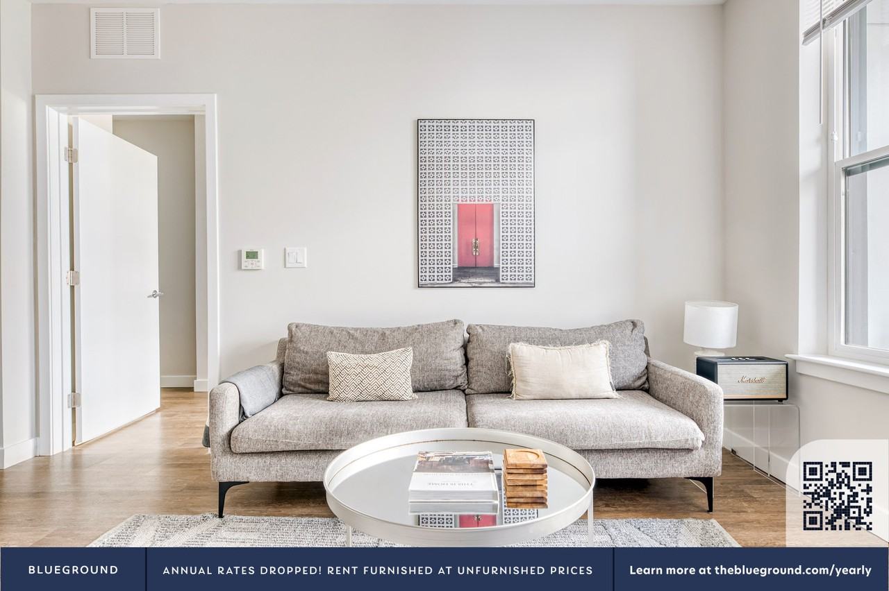 139 Washington St #1211 - Photo 4 of 35