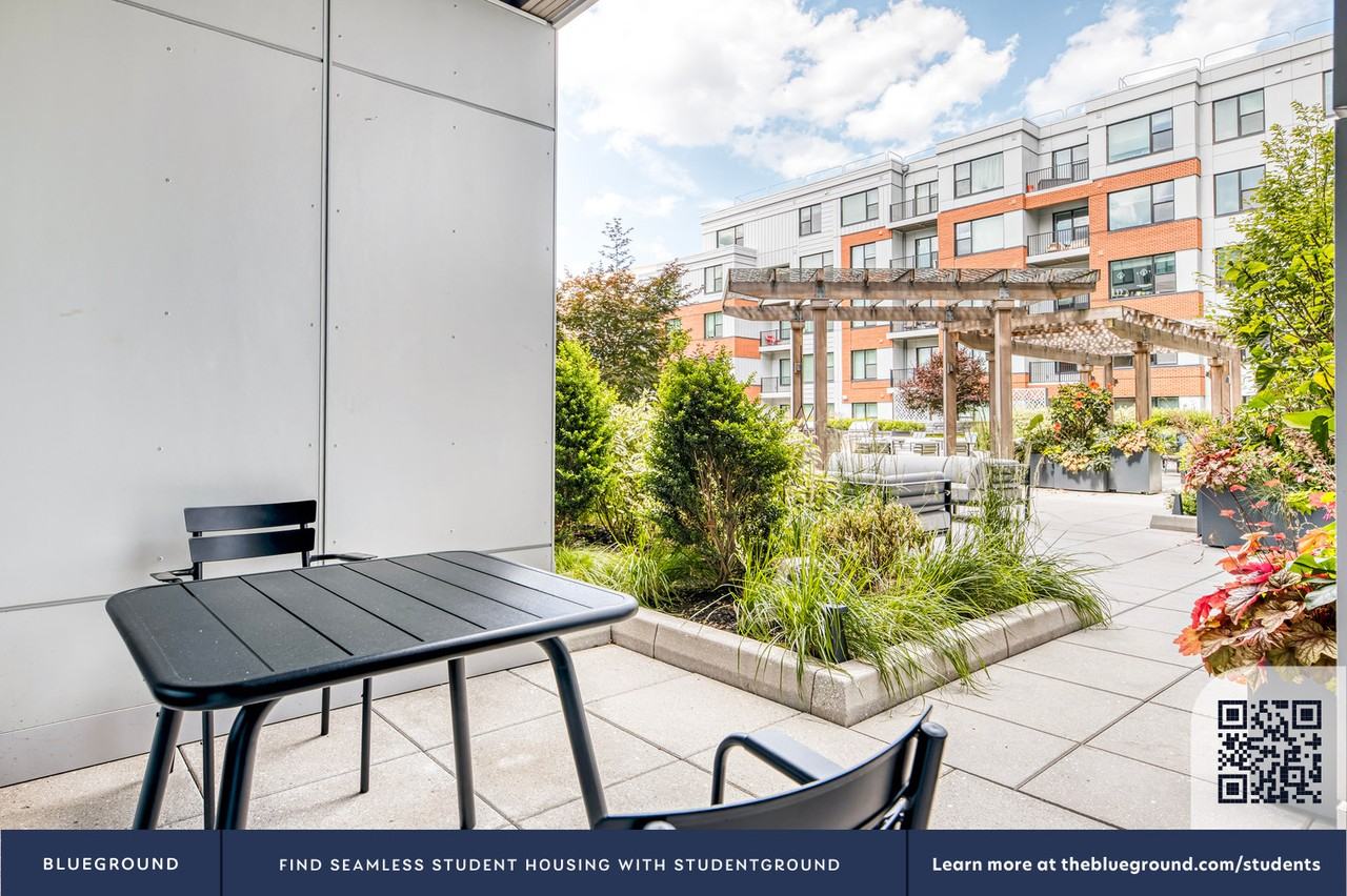 139 Washington St #1211 - Photo 7 of 35