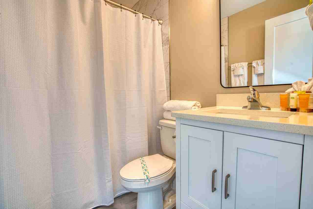 126 Mango Street - Photo 7 of 18