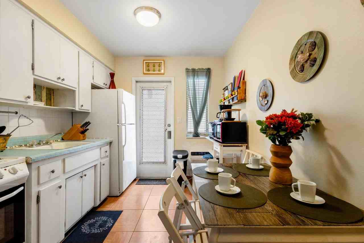 1739 Washington St #1239411P - Photo 6 of 30