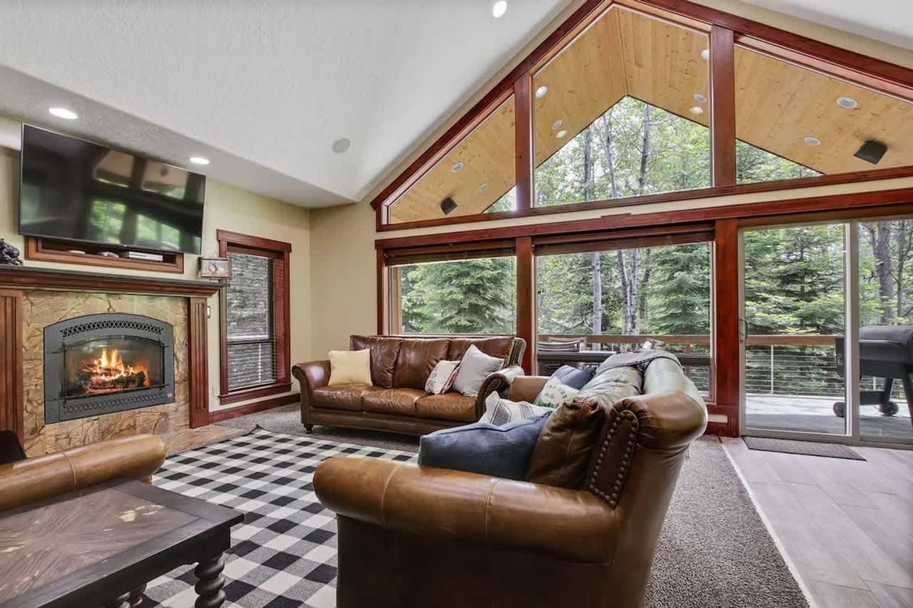 712 Broken Rein Road - Photo 4 of 69