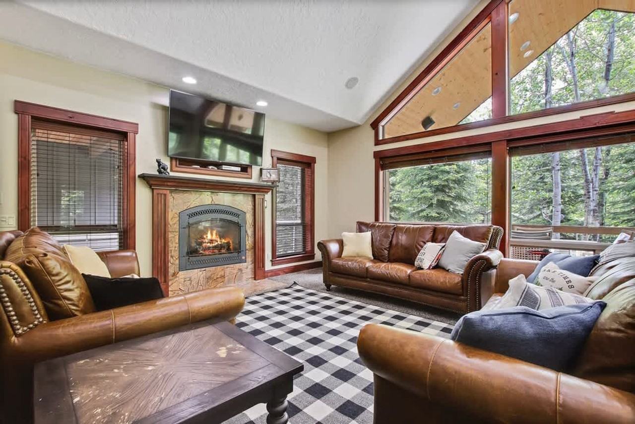 712 Broken Rein Road - Photo 5 of 69