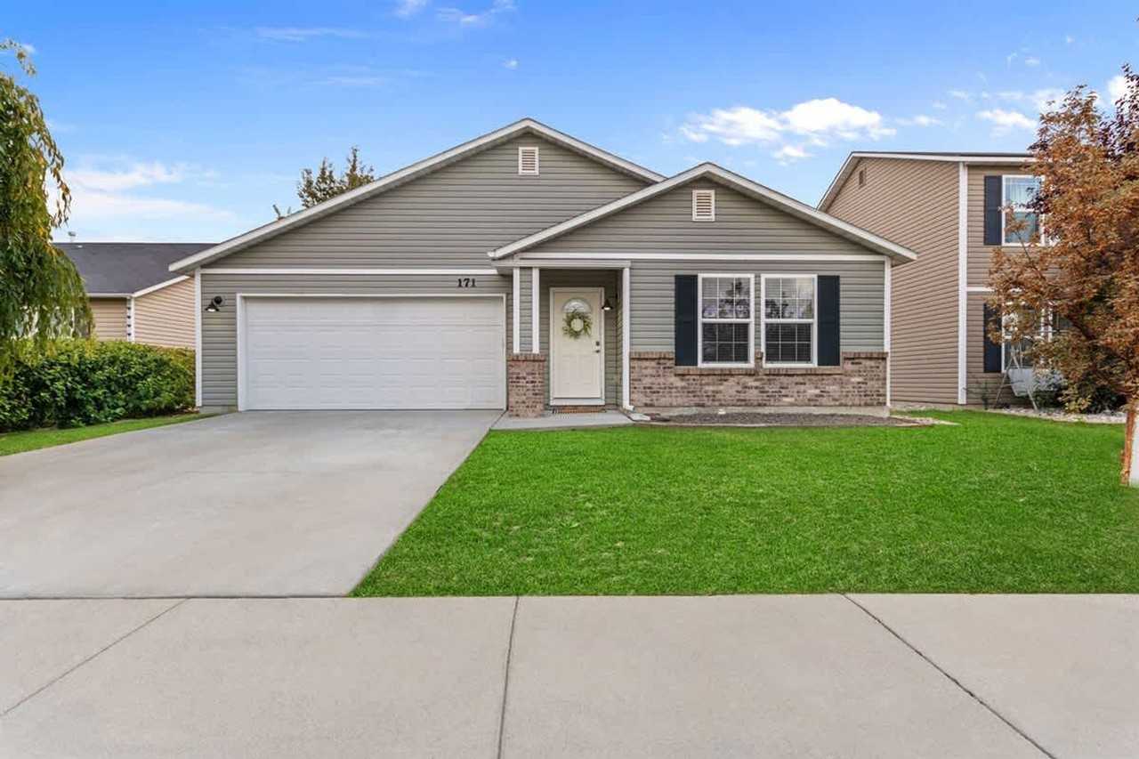 171 E Red Rock St #1250662P - Photo 7 of 41