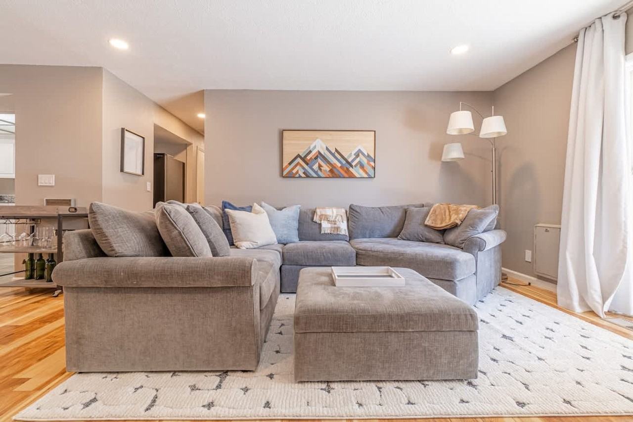 2850 Columbus Way #1250758P - Photo 3 of 19