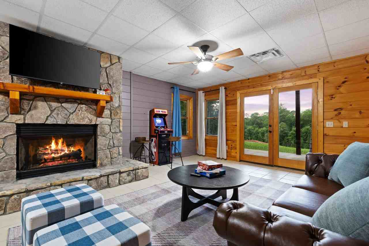 181 Sugar Mountain Rd #1252489P - Photo 5 of 50