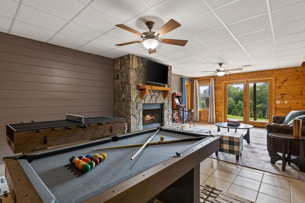 181 Sugar Mountain Rd #1252489P - Photo 6 of 50