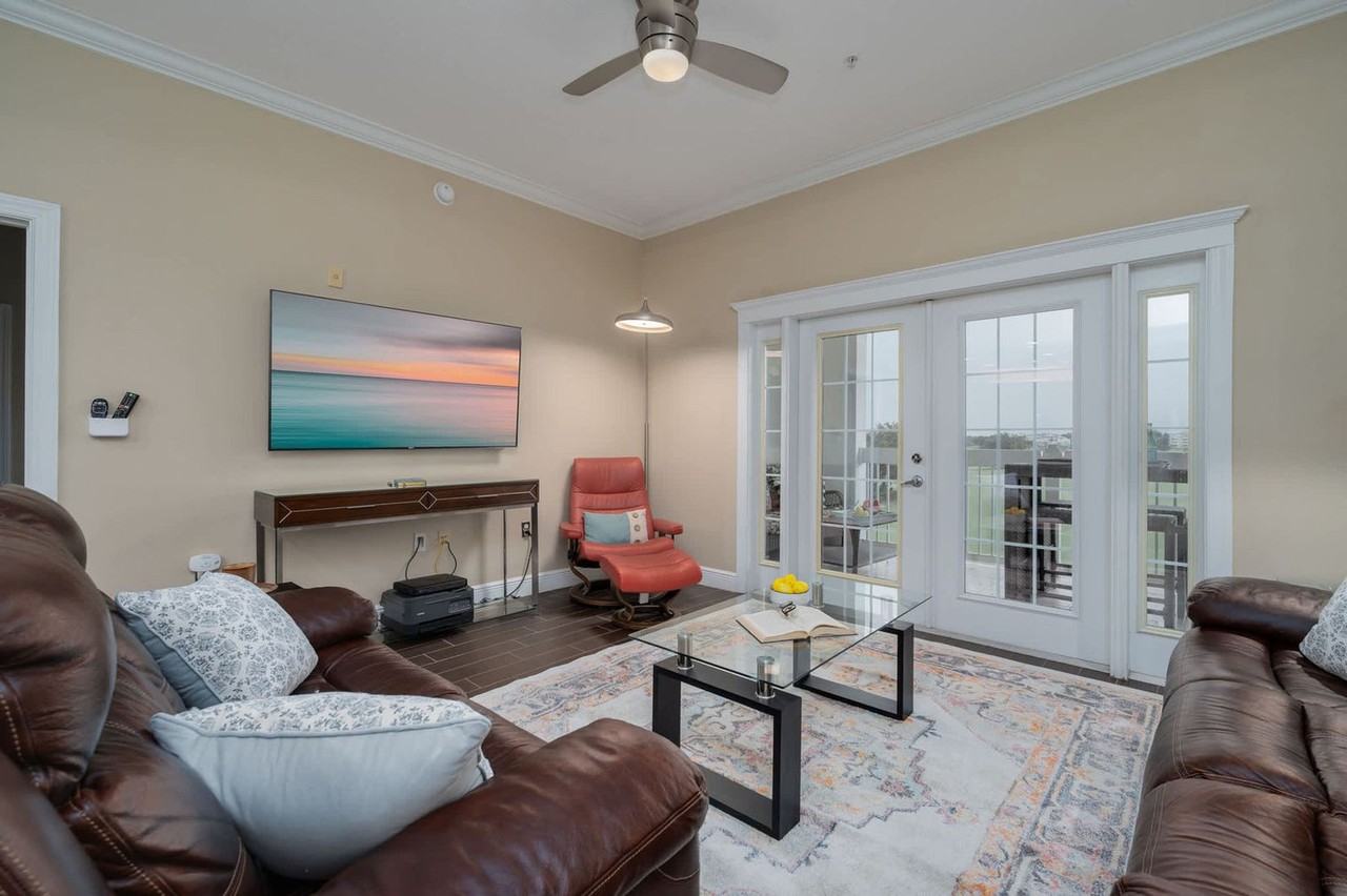 7673 Heritage Crossing Way #1252673P - Photo 3 of 48