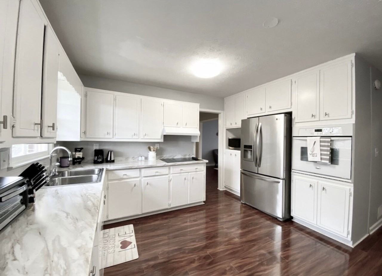 1000 University Center Ln #1254410P - Photo 6 of 20