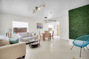 1850 Sw 24th St - Photo 1 of 1