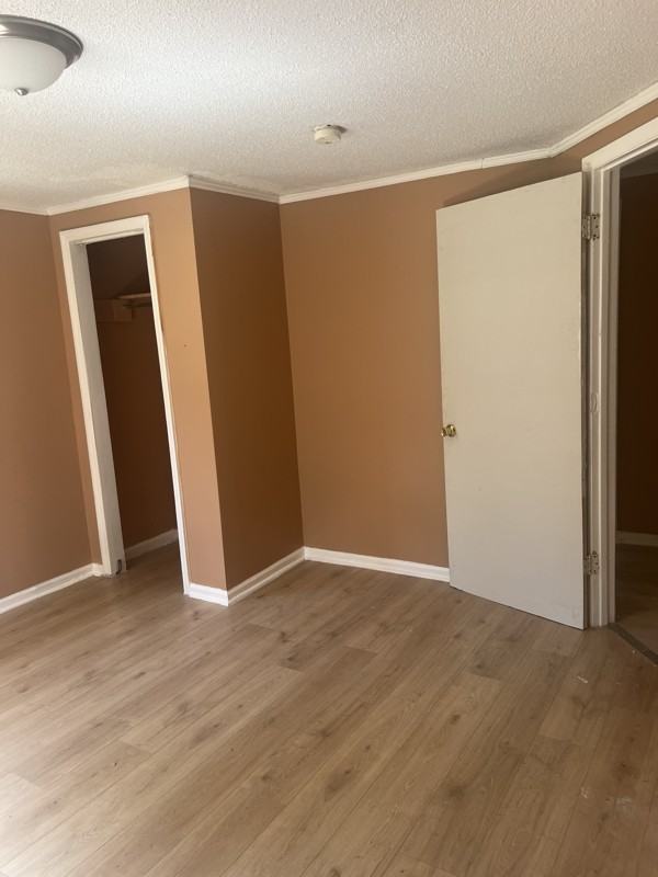 1332 Boston St - Photo 6 of 17