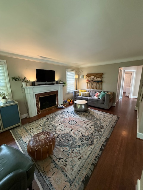 462 Moran Rd - Photo 3 of 26