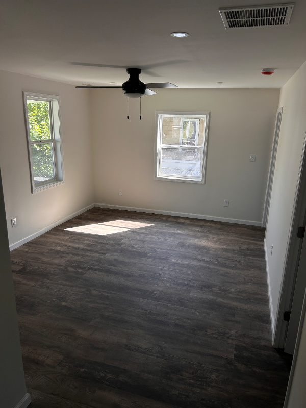 1702 Mcculloch Ave - Photo 2 of 11