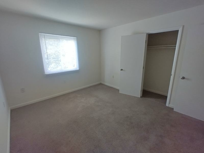 600 Reusens Rd #K119 - Photo 7 of 10