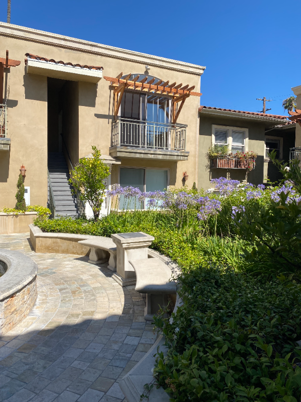 2030 Dracena Dr #29 - Photo 2 of 15