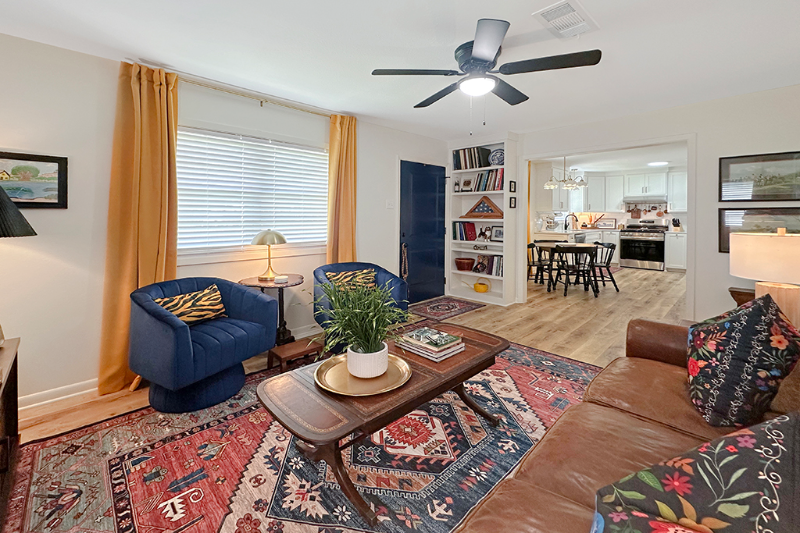 204 Dianne St - Photo 3 of 20