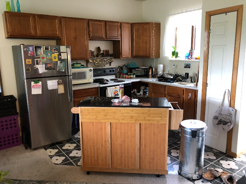 565 W Midway Blvd #1 - Photo 3 of 11