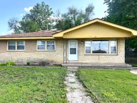 631 Alexander Dr - Photo 1 of 1