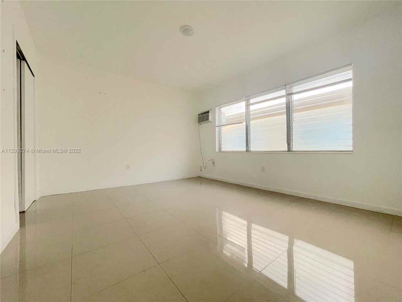 7311 Gary Ave - Photo 3 of 8