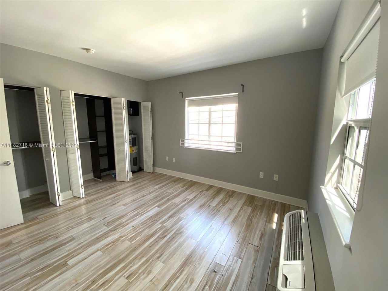 7734 Abbott Ave - Photo 4 of 6