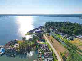 featured image of 88 Lakeview Vlg