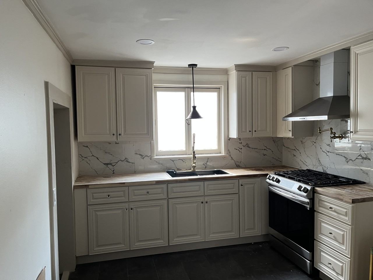 1400 Titus Ave #2 - Photo 7 of 27