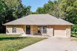 featured image of 703 N Alamo Rd
