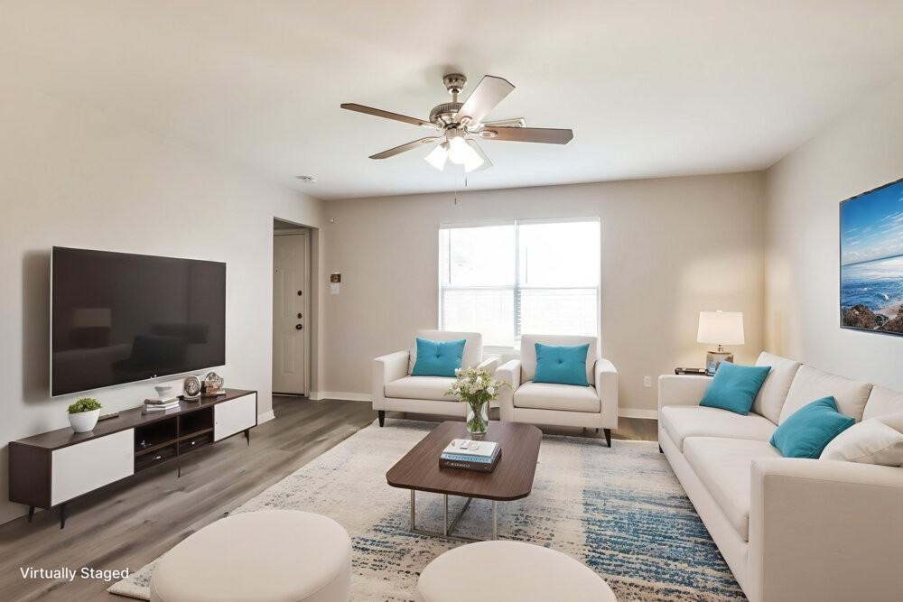 28923 Village Creek Loop - Photo 3 of 19