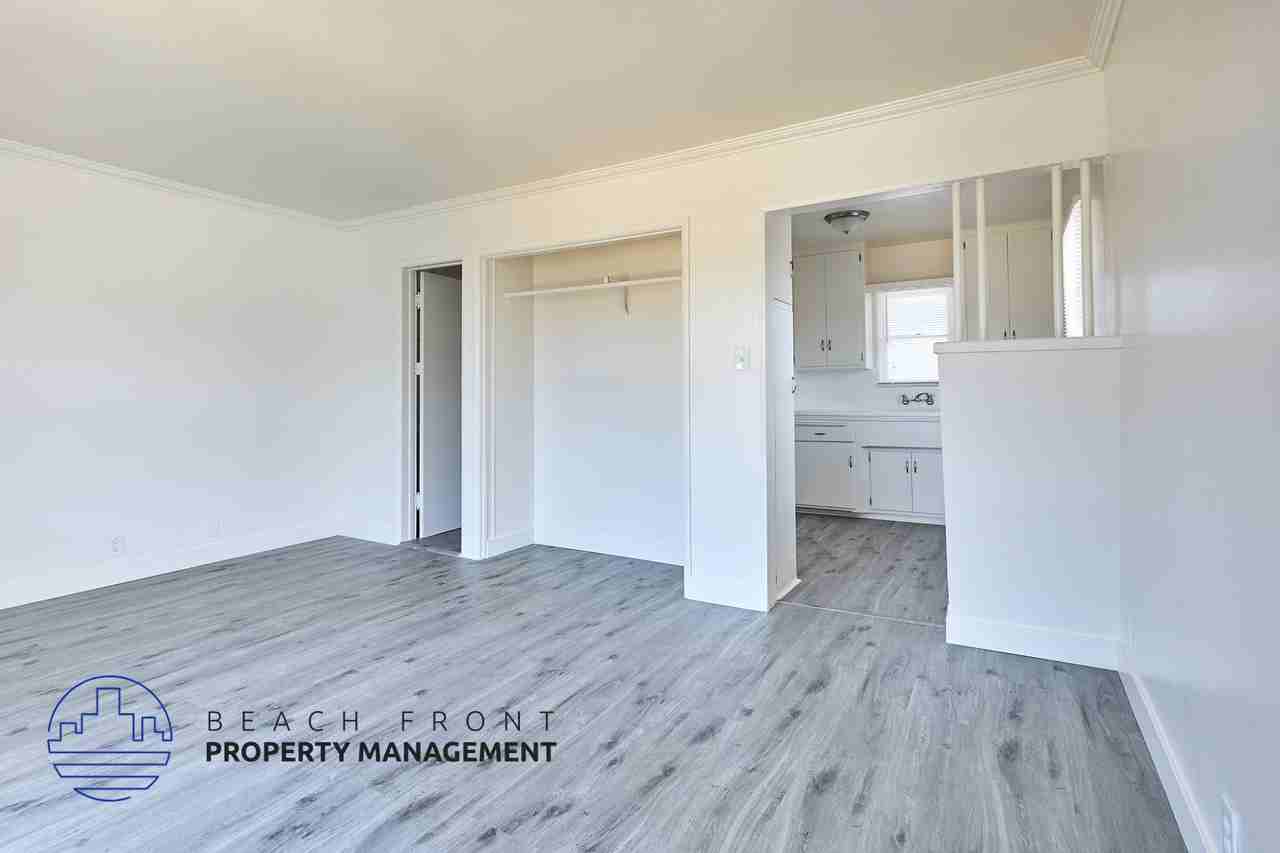 436 W. Magnolia St. - Photo 4 of 16