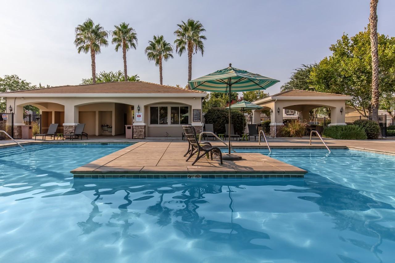 Parador Town Homes - Photo 4 of 25