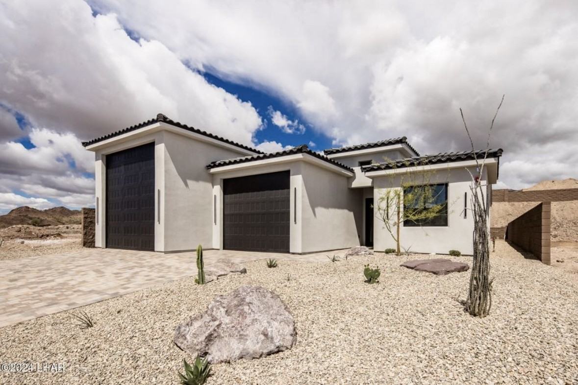 8009 Corte De Los Pajaros #NA - Photo 2 of 27