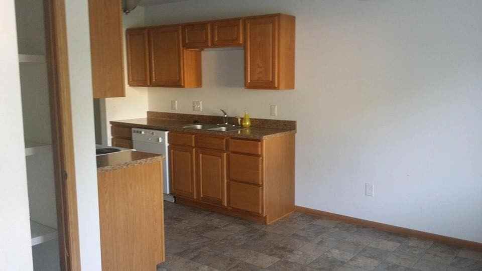 5205 Hedgewood Dr #5205 - Photo 2 of 3