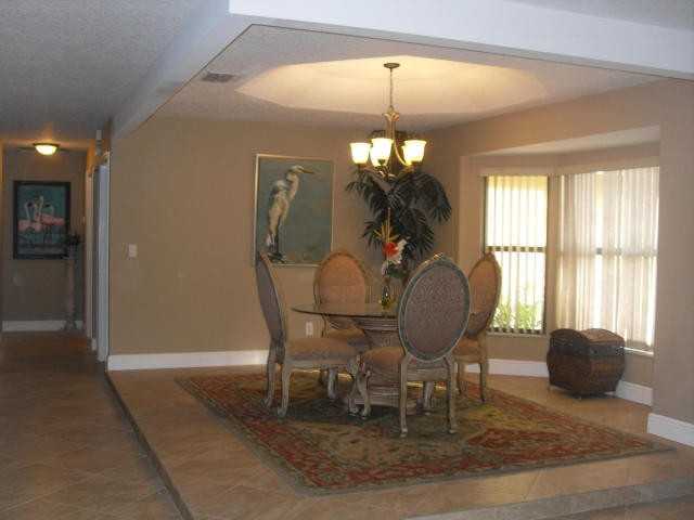13679 Callington Drive - Photo 3 of 5