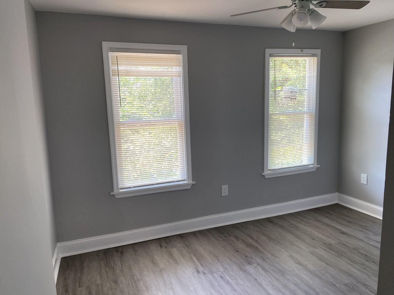 5114 Belair Road - Photo 6 of 9
