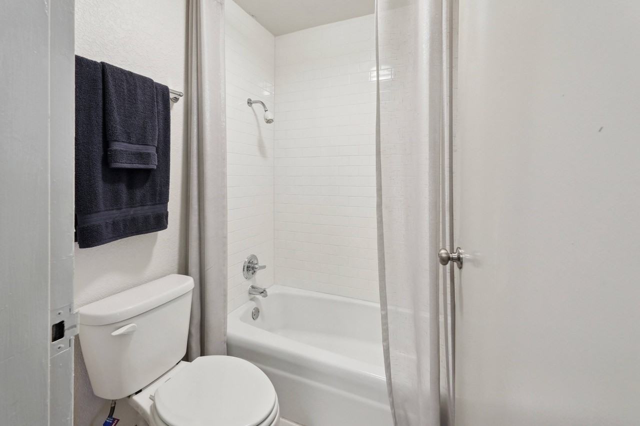 Oaks35 - Photo 5 of 25