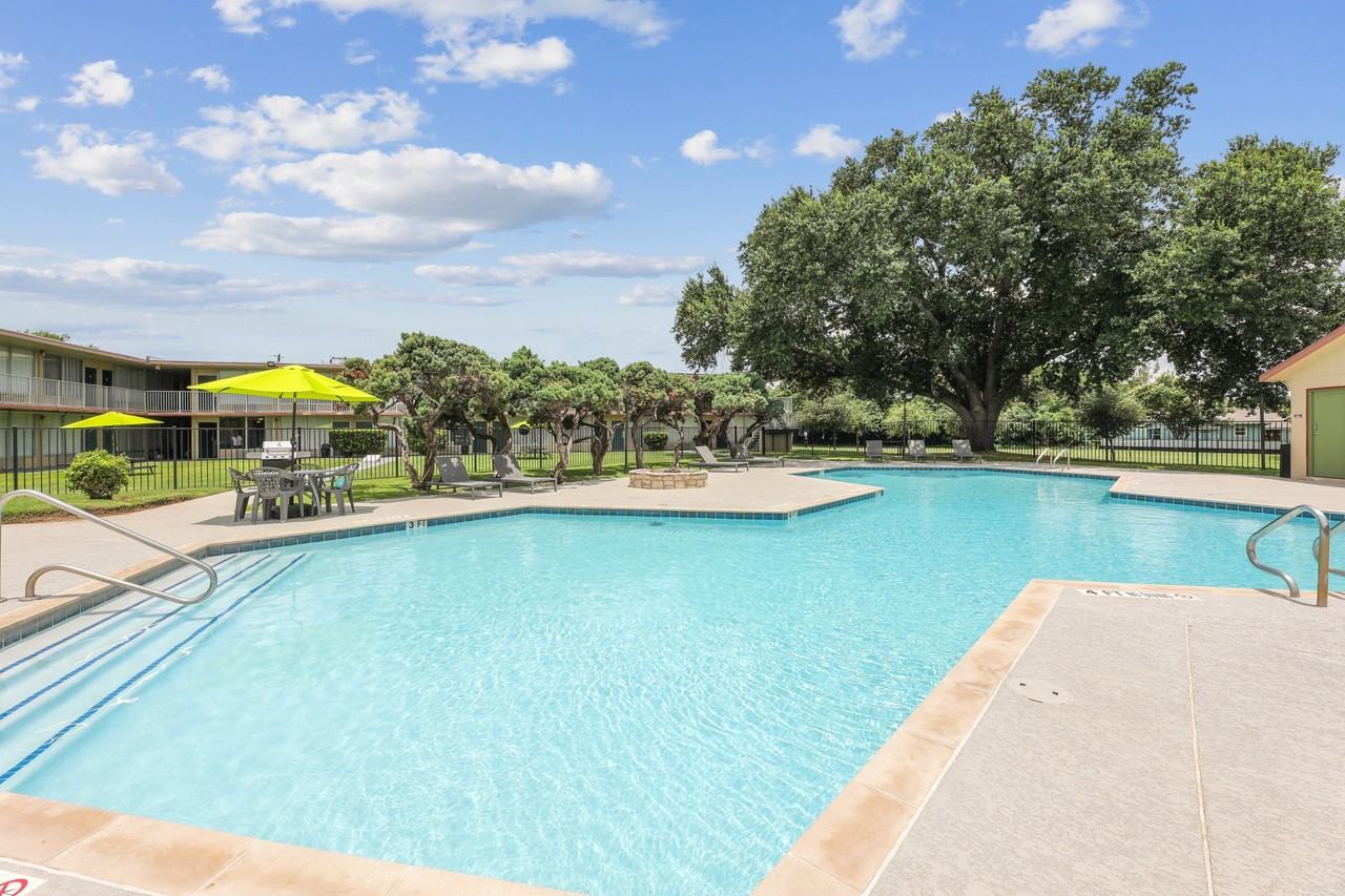 Oaks35 - Photo 6 of 25