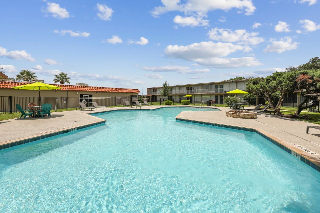 Oaks35 - Photo 7 of 25