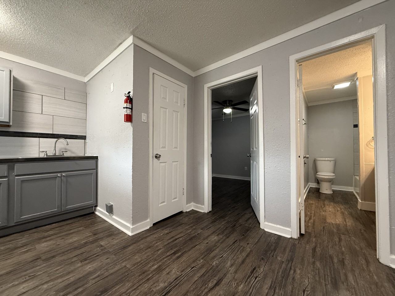 321 Blanks St #8 - Photo 5 of 10