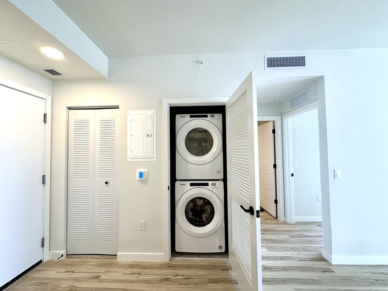 435 Southwest 5th Street #A4 - Photo 2 of 23