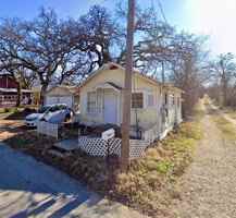 featured image of 2001 Brady Ave